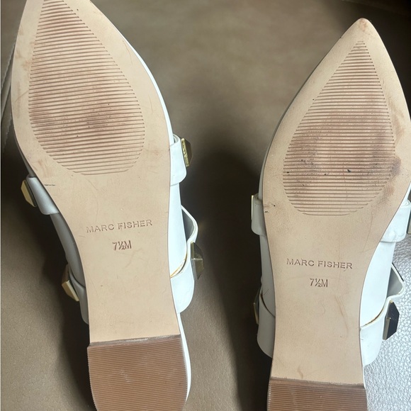 Marc fisher White mules flats - Picture 2 of 2